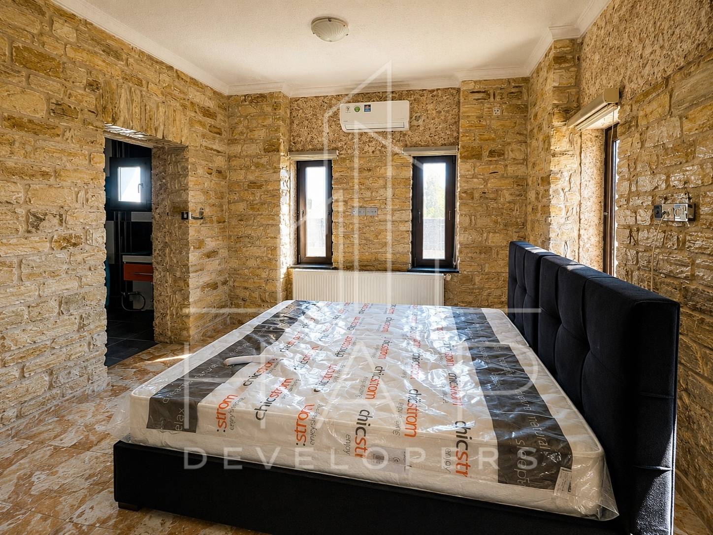 Vergi House additional bedroom thumbnail